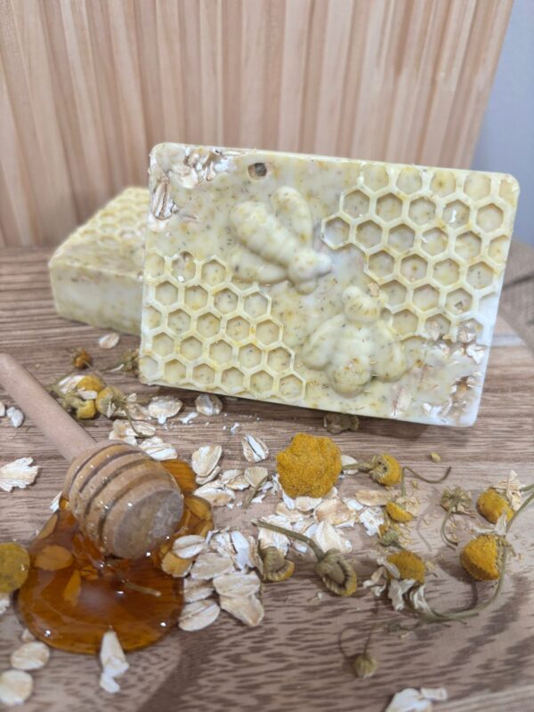 Honey & Oatmeal Soap alt